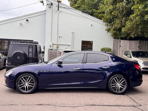 Used 2019 Maserati Ghibli S Q4 AWD/4WD image 3
