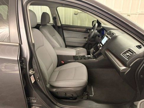 Used 2019 Subaru Outback 3.6R Limited AWD/4WD image 28