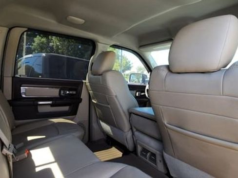 Used 2015 RAM 1500 Laramie w/ Convenience Group image 13