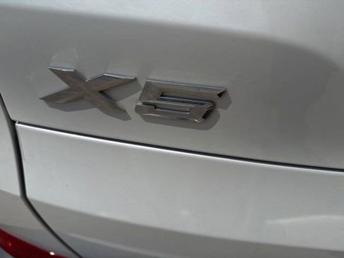 Used 2019 BMW X5 xDrive40i w/ Executive Package AWD/4WD image 19