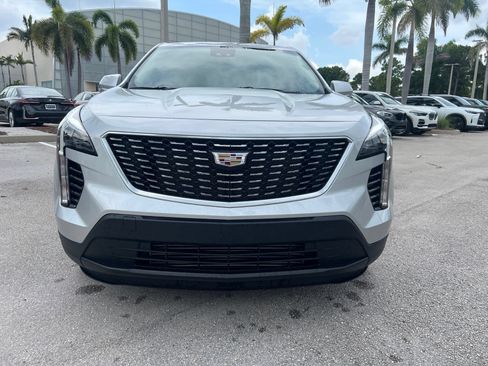 Used 2022 Cadillac XT4 Luxury w/ Driver Awareness Package FWD image 2