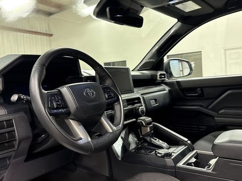 Used 2024 Toyota Tacoma SR5 image 6