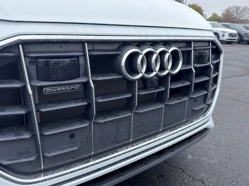 Used 2023 Audi Q8 Premium w/ Convenience Package image 4