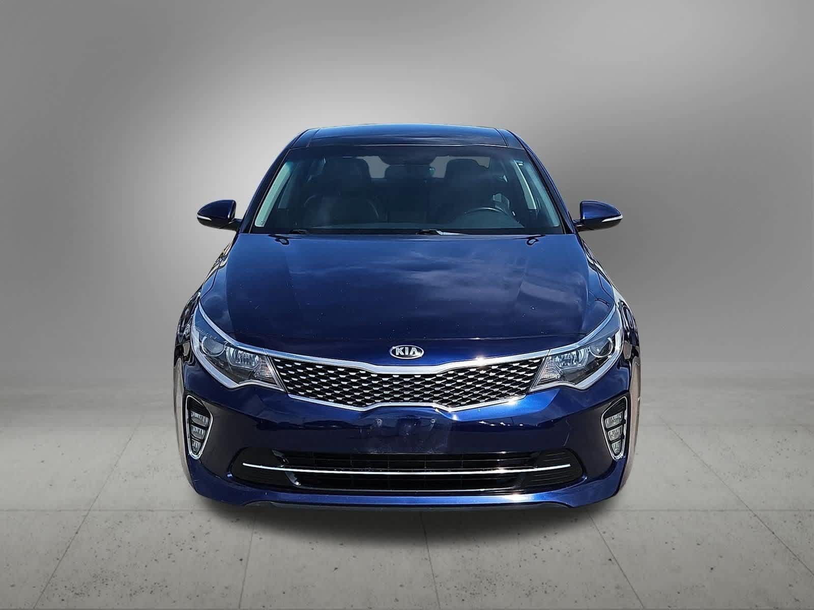 Used 2018 Kia Optima S w/ Panoramic Sunroof Package FWD image 9