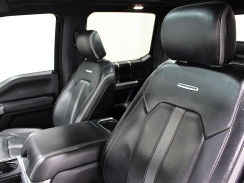 Used 2019 Ford F250 Platinum w/ Platinum Ultimate Package AWD/4WD image 4