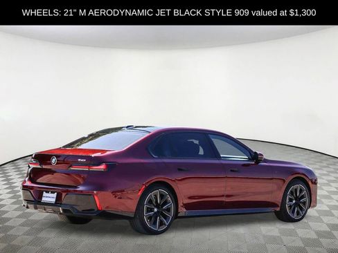 Used 2023 BMW 740i RWD image 4