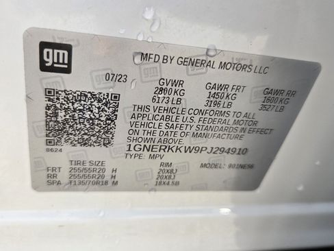 Certified 2023 Chevrolet Traverse Premier w/ Redline Edition FWD image 23