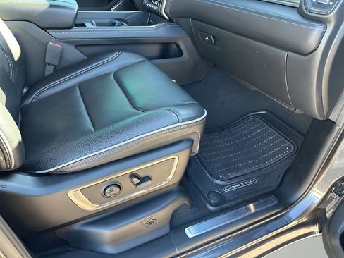 Used 2019 RAM 1500 Limited image 15