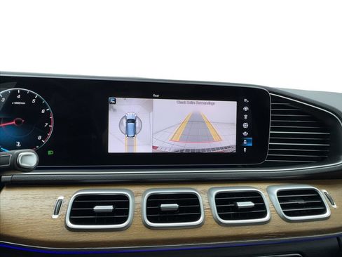 Used 2021 Mercedes-Benz GLE 350 w/ AMG Line Exterior image 48