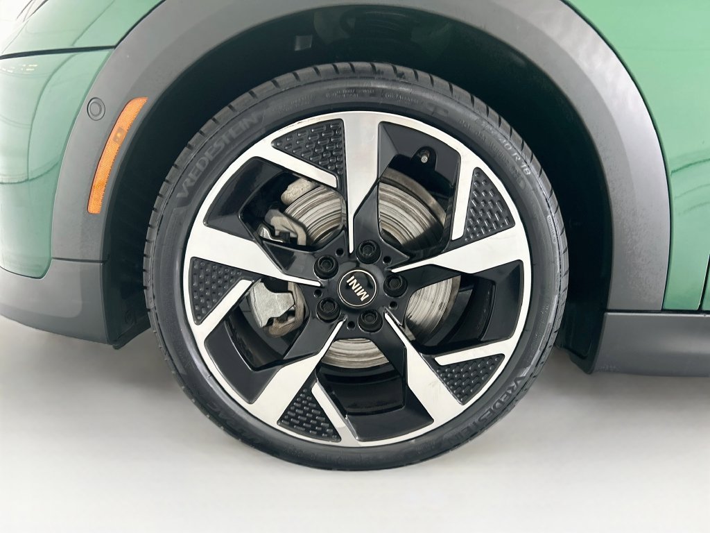 Certified 2026 MINI Cooper S FWD image 30