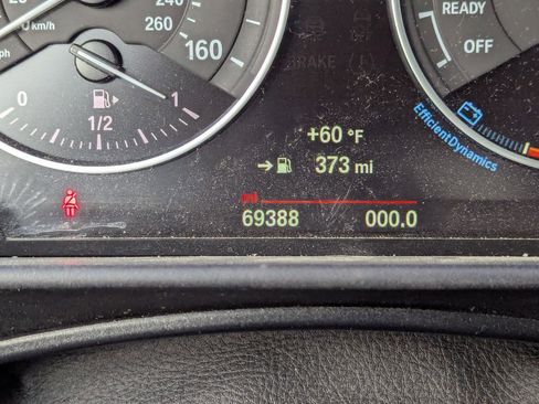 Used 2015 BMW 228i xDrive Convertible AWD/4WD image 5