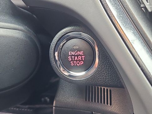 Certified 2025 Subaru Crosstrek 2.5i Limited image 15