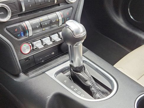 Used 2018 Ford Mustang Premium RWD image 11