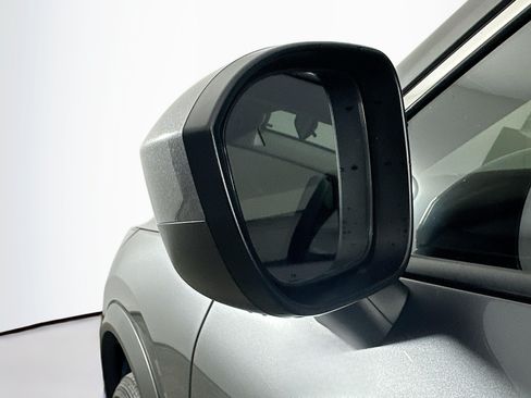 Used 2023 Nissan Rogue SV FWD image 16