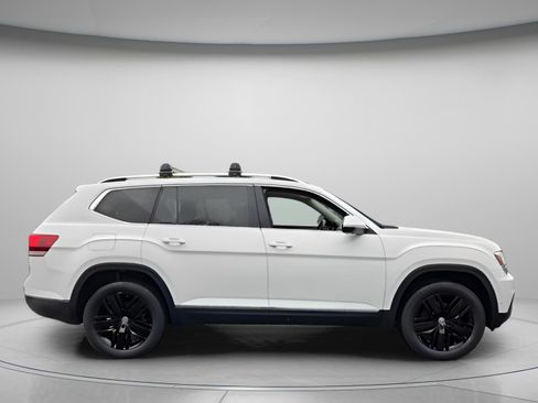 Used 2018 Volkswagen Atlas SEL Premium AWD/4WD image 6