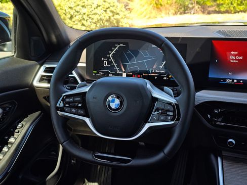 Used 2026 BMW 330i Sedan RWD image 23