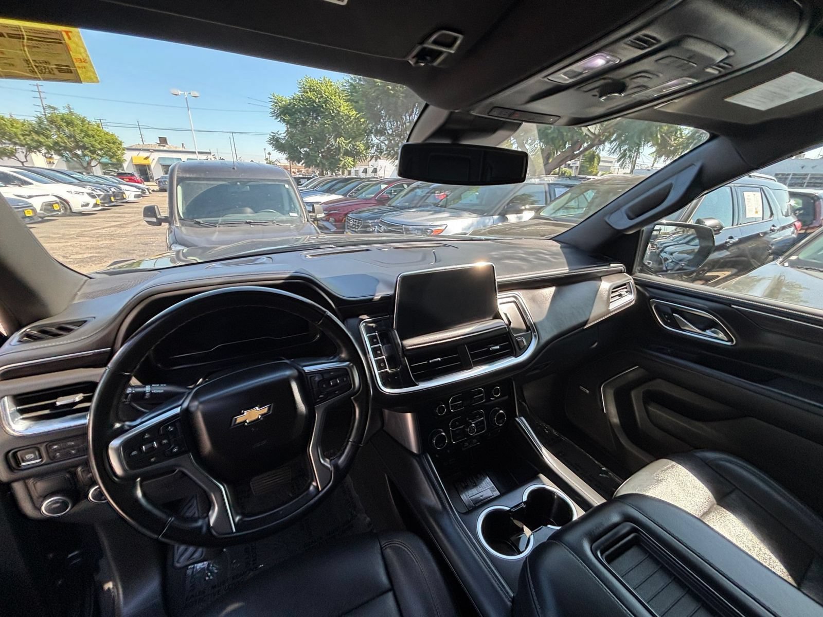 Used 2024 Chevrolet Tahoe LT w/ Luxury Package RWD image 35