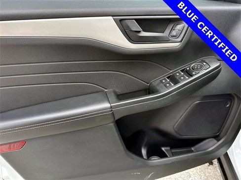 Certified 2022 Ford Escape SE w/ Convenience Package image 10