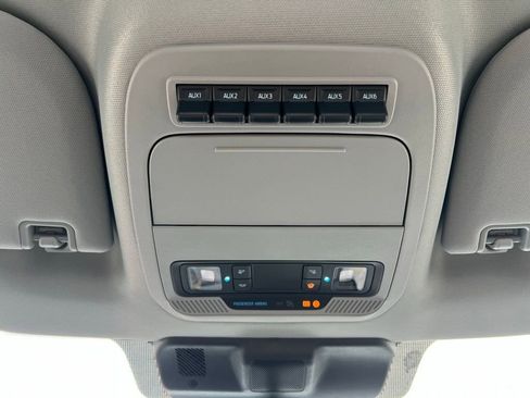 New 2026 Ford F250 XL w/ XL Chrome Package image 15