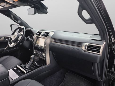 Used 2021 Lexus GX 460 Premium image 30