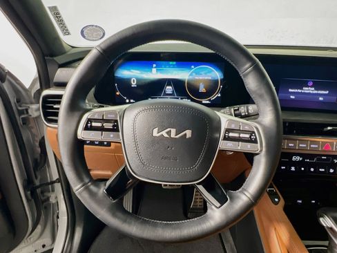 Used 2024 Kia Telluride SX Prestige X-Pro AWD/4WD image 17
