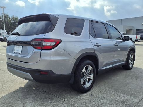 Used 2023 Honda Pilot EX-L image 25