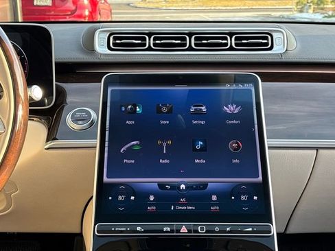 Certified 2023 Mercedes-Benz S 500 4MATIC image 36