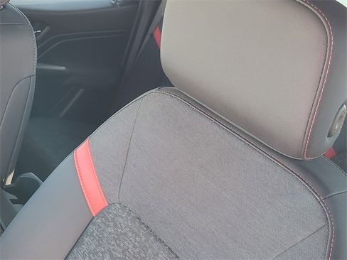 Used 2025 Chevrolet Colorado Z71 image 24