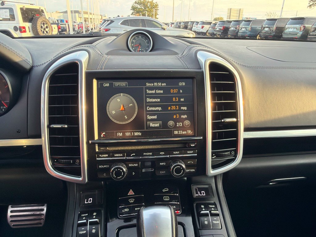 Used 2016 Porsche Cayenne GTS AWD/4WD image 26