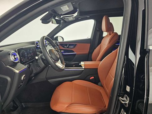 Used 2023 Mercedes-Benz GLC 300 4MATIC image 20