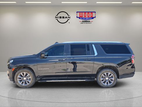 Used 2023 Chevrolet Suburban LS w/ Driver Alert Package AWD/4WD image 5
