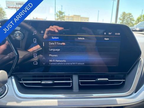 New 2026 Chevrolet Trax LT w/ Driver Confidence Package FWD image 16