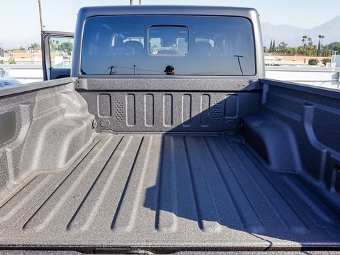 New 2025 Jeep Gladiator Rubicon w/ Safety Group image 27