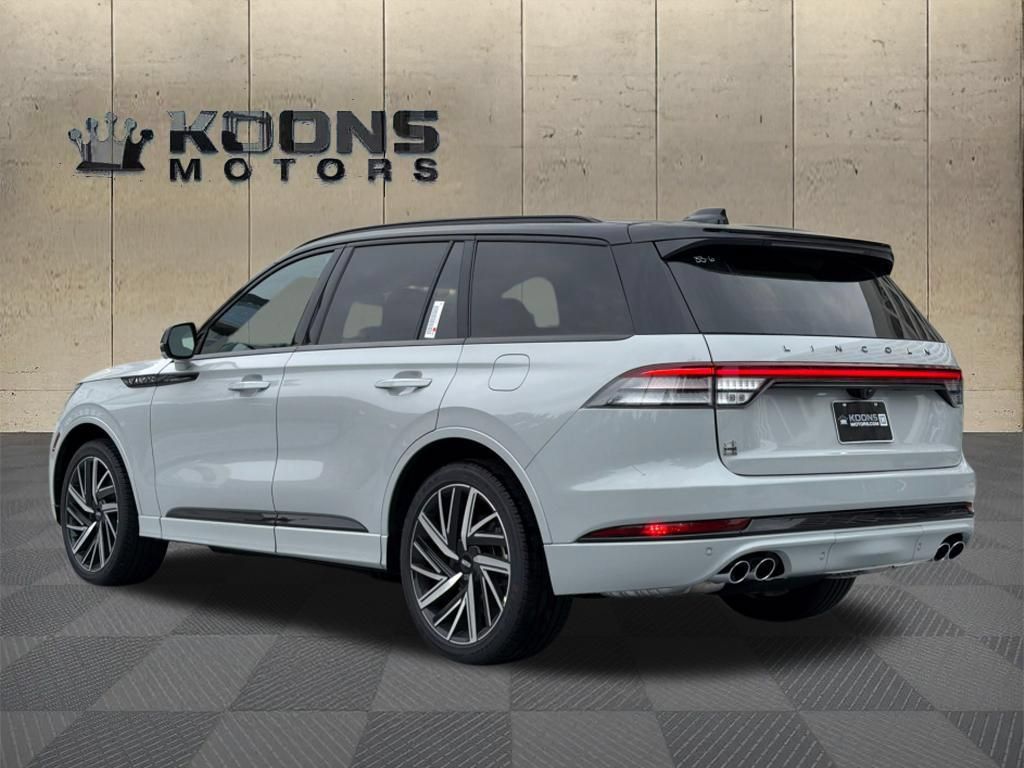 New 2027 Lincoln Aviator Black Label w/ Black Label Special Edition AWD/4WD image 5