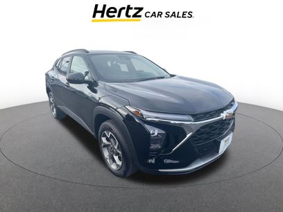 Used 2025 Chevrolet Trax LT