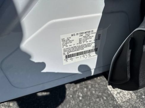 Used 2020 Ford Edge SEL AWD/4WD image 30