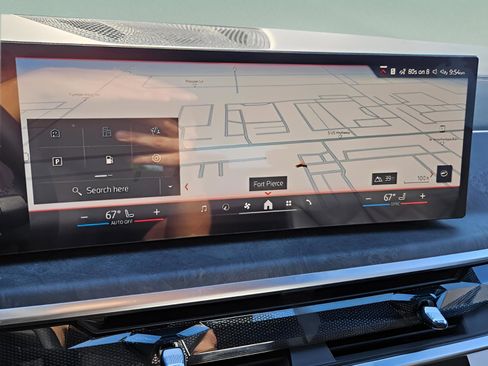 New 2026 BMW X5 sDrive40i w/ Premium Package image 13