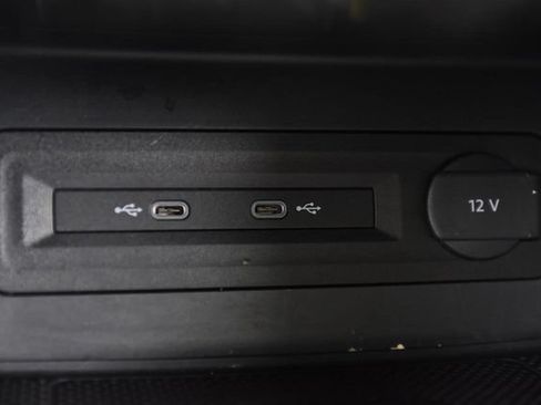 Certified 2022 Volkswagen Atlas SEL Premium AWD/4WD image 16