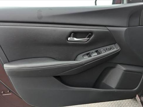 Used 2025 Nissan Sentra SV image 14