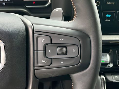 Used 2024 GMC Sierra 1500 AT4 w/ Technology Package image 25