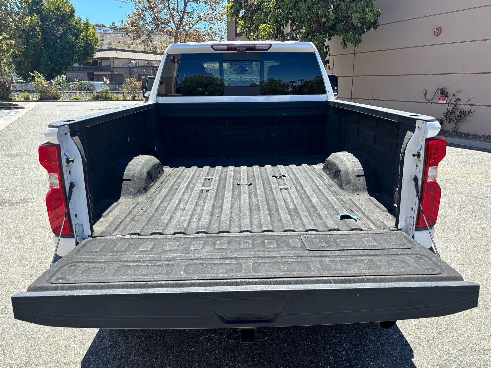 Used 2021 Chevrolet Silverado 2500 High Country w/ Z71 Off-Road Package AWD/4WD image 8