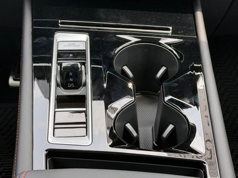 New 2026 Volkswagen Atlas Peak Edition AWD/4WD image 24