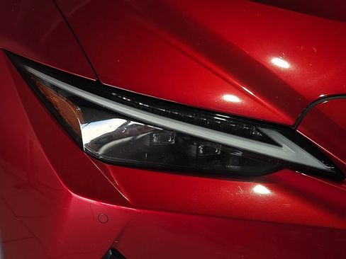 Used 2024 Lexus IS 350 F Sport RWD image 7