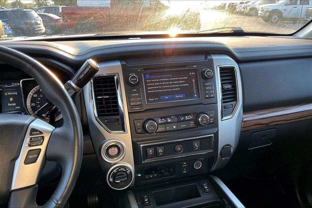 Used 2018 Nissan Titan SL w/ Texas Titan Edition AWD/4WD image 6