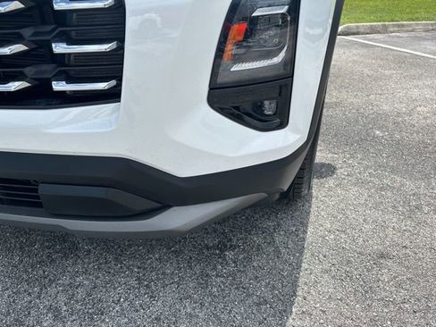 Used 2025 Chevrolet Equinox LT w/ Convenience Package II image 57