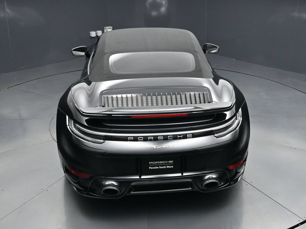 Certified 2022 Porsche 911 Turbo S AWD/4WD image 18