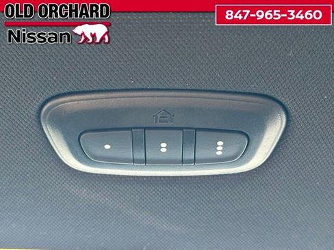 Used 2022 Jeep Wagoneer Series I w/ Premium Group I AWD/4WD image 32