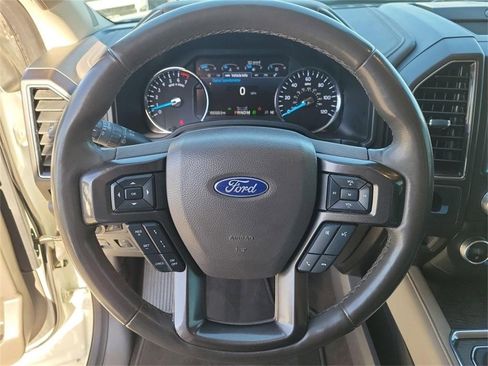 Used 2021 Ford Expedition Limited image 21
