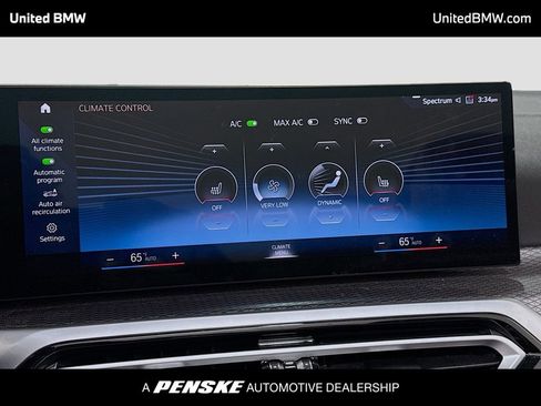 Used 2024 BMW M440i Convertible image 11