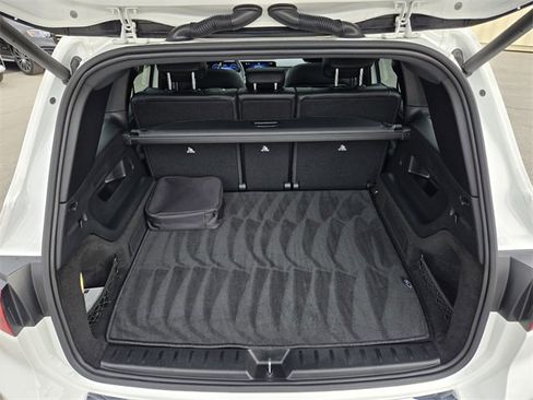 Used 2024 Mercedes-Benz EQB 300 300 image 9